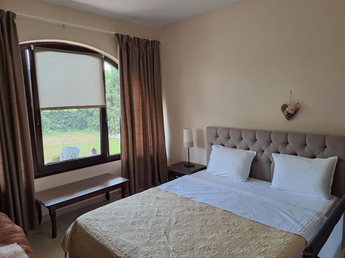 Nautica Bay Apartments Керамоти Стая снимка